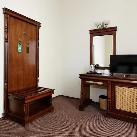 酒店 Atrium Ateneu Center 3*