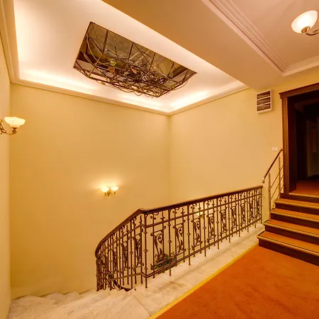 Ξενοδοχείο Atrium Ateneu Center