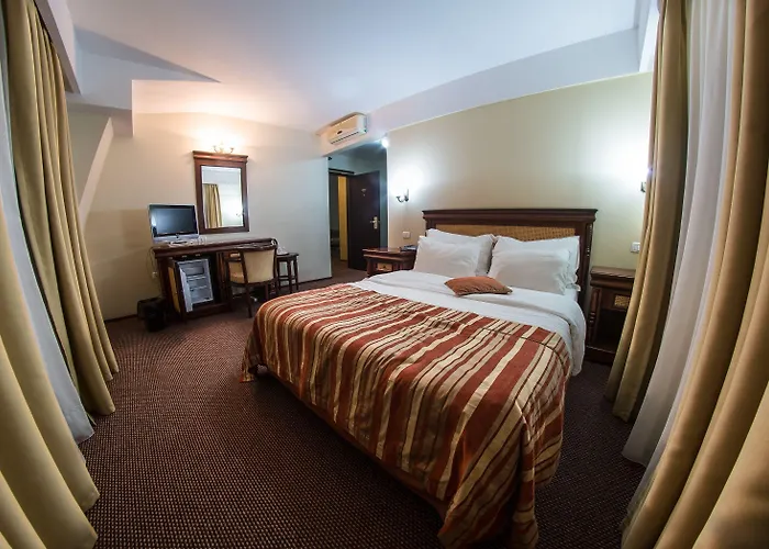 Atrium Ateneu Center Hotel 3*