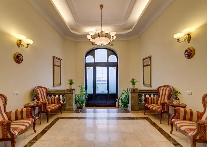 Atrium Ateneu Center فندق