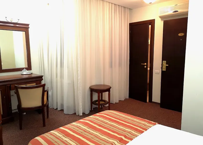 Atrium Ateneu Center 3*