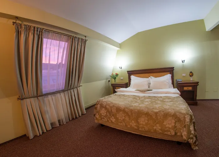 Atrium Ateneu Center Hotel