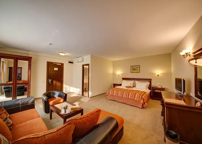 Atrium Ateneu Center Hotel 3*